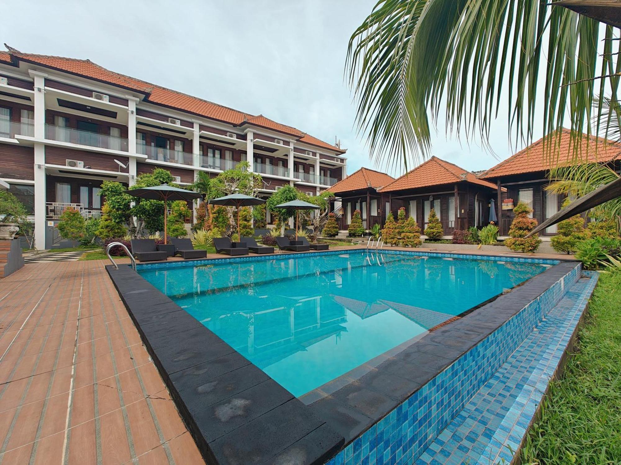 Nusa Sedayu Hotel By Ocean View Batununggul Exterior foto