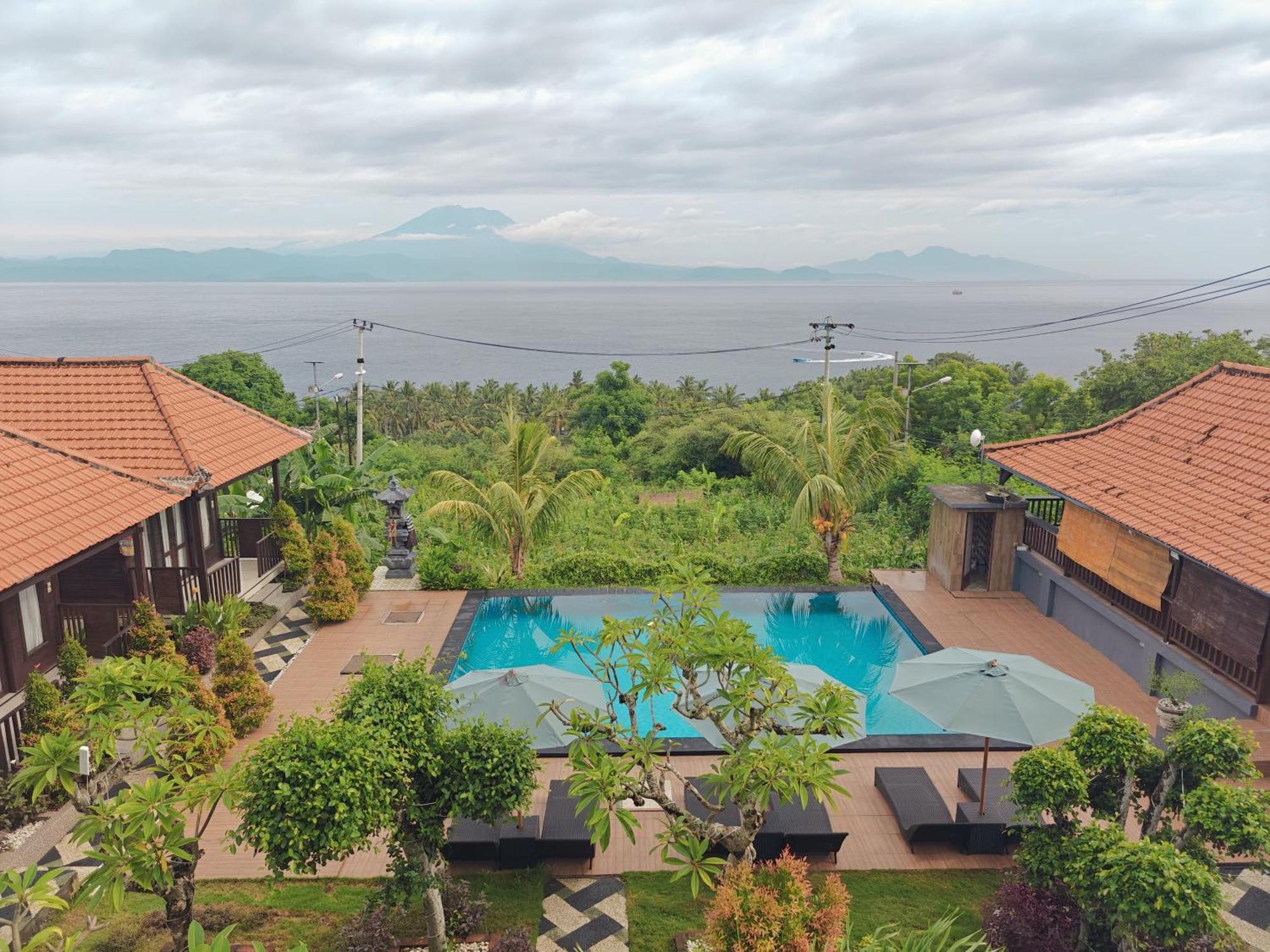 Nusa Sedayu Hotel By Ocean View Batununggul Exterior foto
