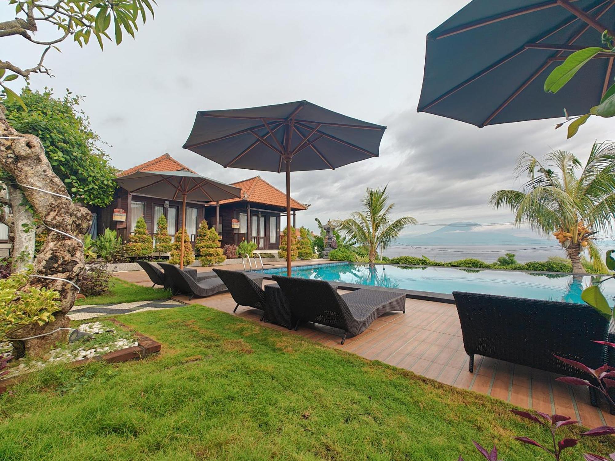 Nusa Sedayu Hotel By Ocean View Batununggul Exterior foto